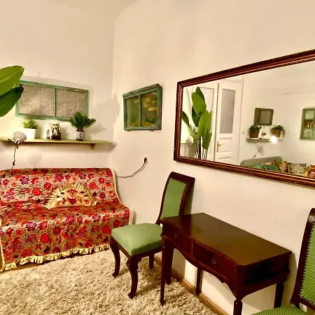 Arty Studio Flat At Center Apartamento