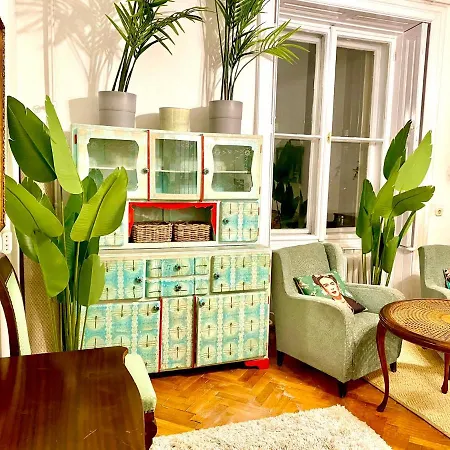 Arty Studio Flat At Center Apartamento *