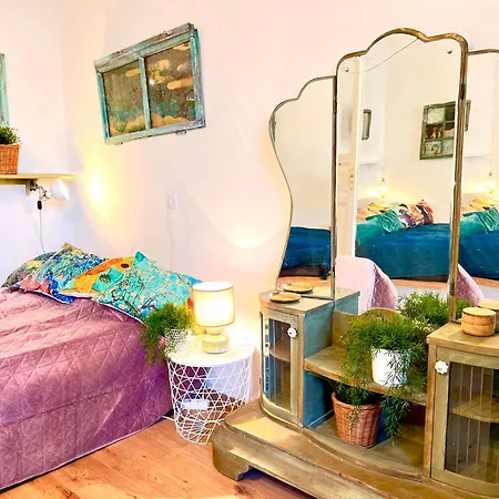 Apartamento Arty Studio Flat At Center Budapest